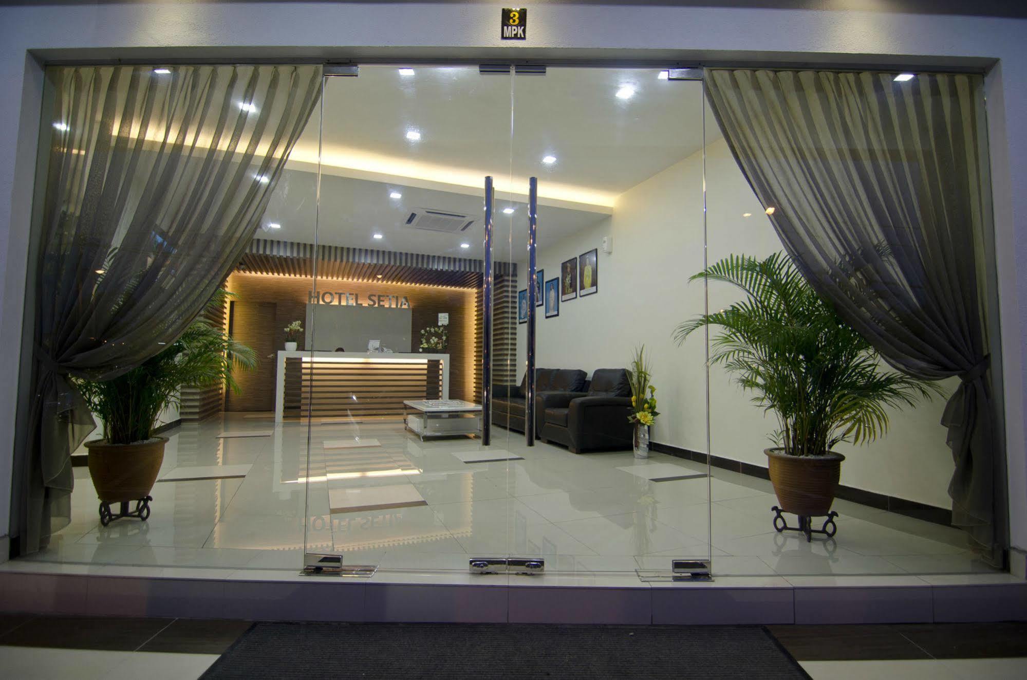 Hotel Setia Keluang Exterior foto