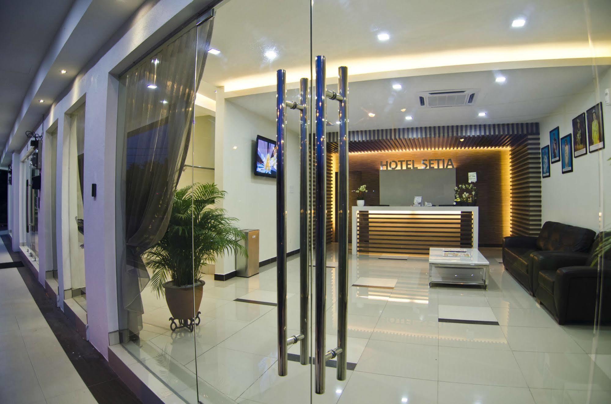 Hotel Setia Keluang Exterior foto